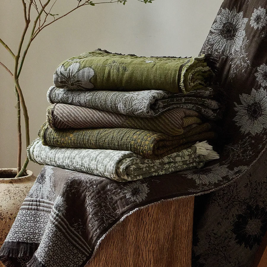 Pure Cotton Bohemian Style Retro Ethnic Tassel Blanket Afternoon Nap Sofa Throw Shoulder Wrap Homestay Versatile Coverlet Brown
Pure Cotton Bohemian Style Retro Ethnic Tassel Blanket Afternoon Nap Sofa Throw Shoulder Wrap Homestay Versatile Coverlet Brown