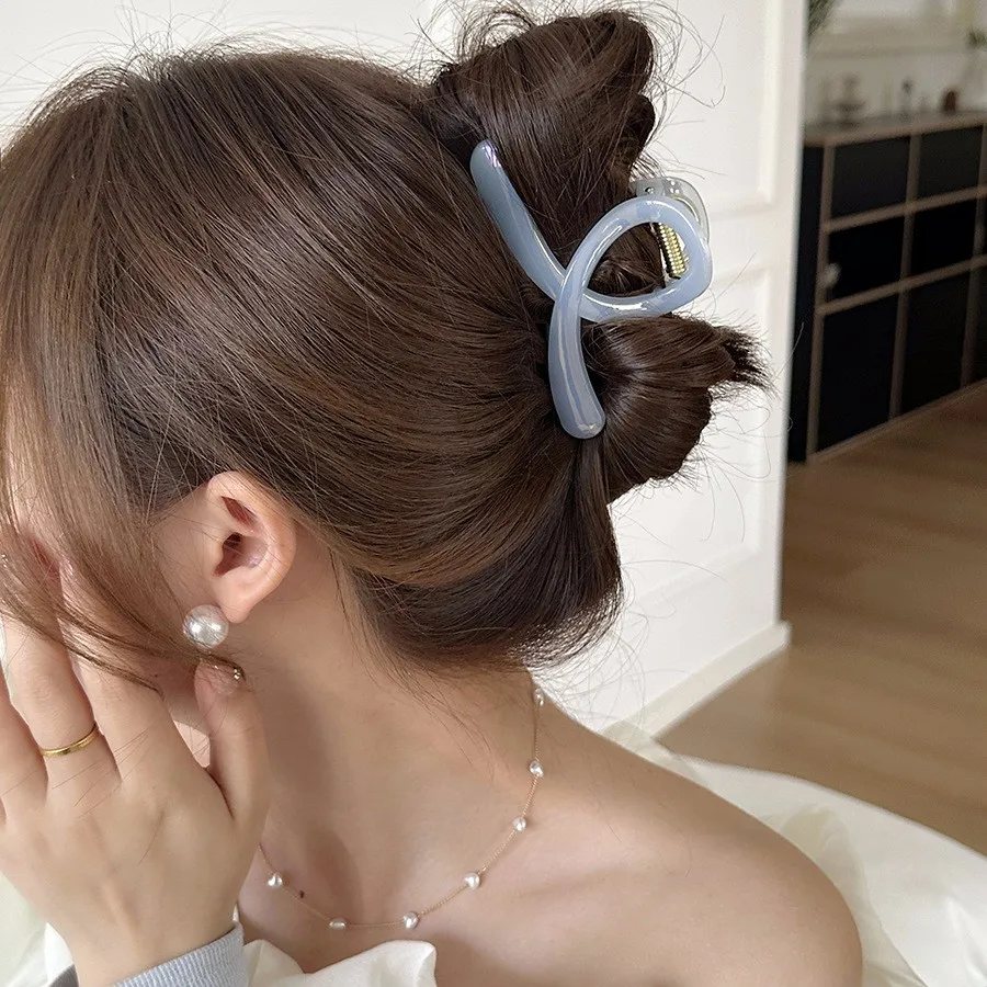 Candy Color Glossy Shark Clip Cross Design for Hair Updo Summer New Premium Quality Women Daily
Candy Color Glossy Shark Clip Cross Design for Hair Updo Summer New Premium Quality Women Daily