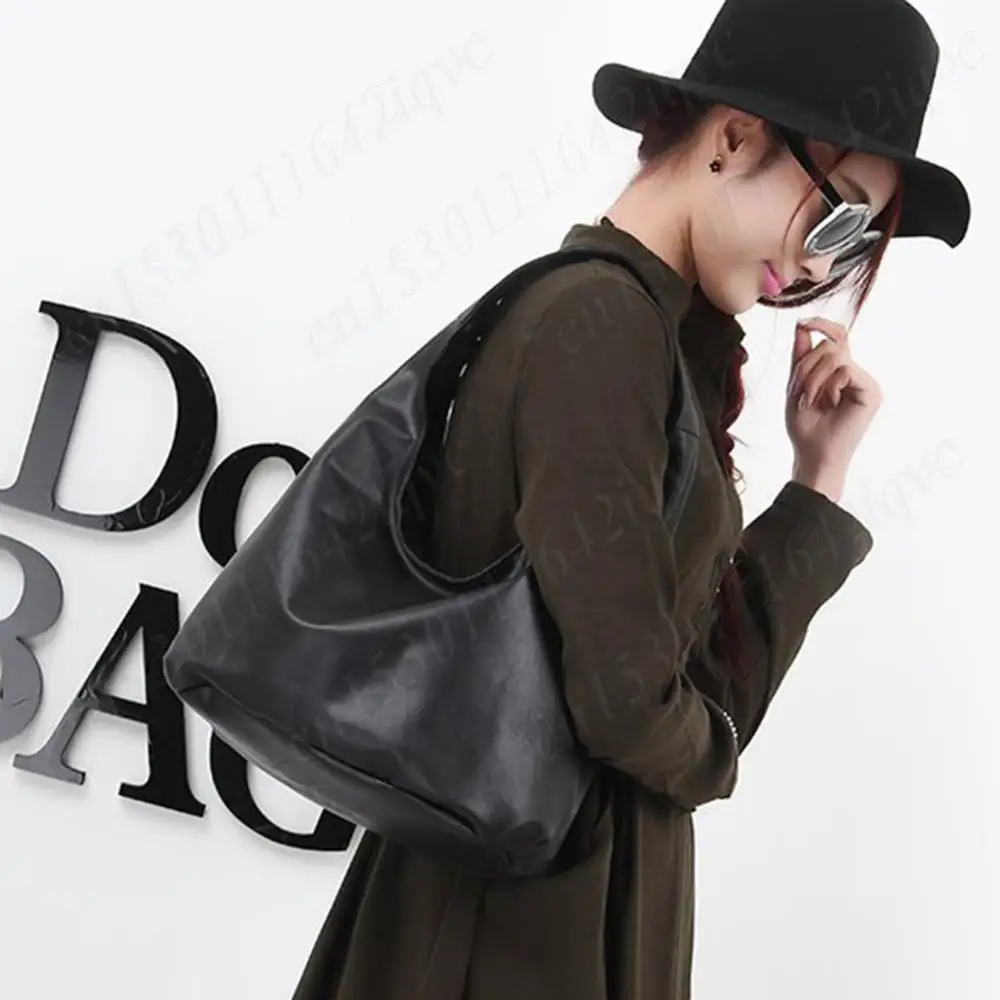 Women Leather Hobo Bag Fashion Large Tote Handbag Casual Underarm Bag Soft Shoulder Bag Girl Stylish Purse
Women Leather Hobo Bag Fashion Large Tote Handbag Casual Underarm Bag Soft Shoulder Bag Girl Stylish Purse