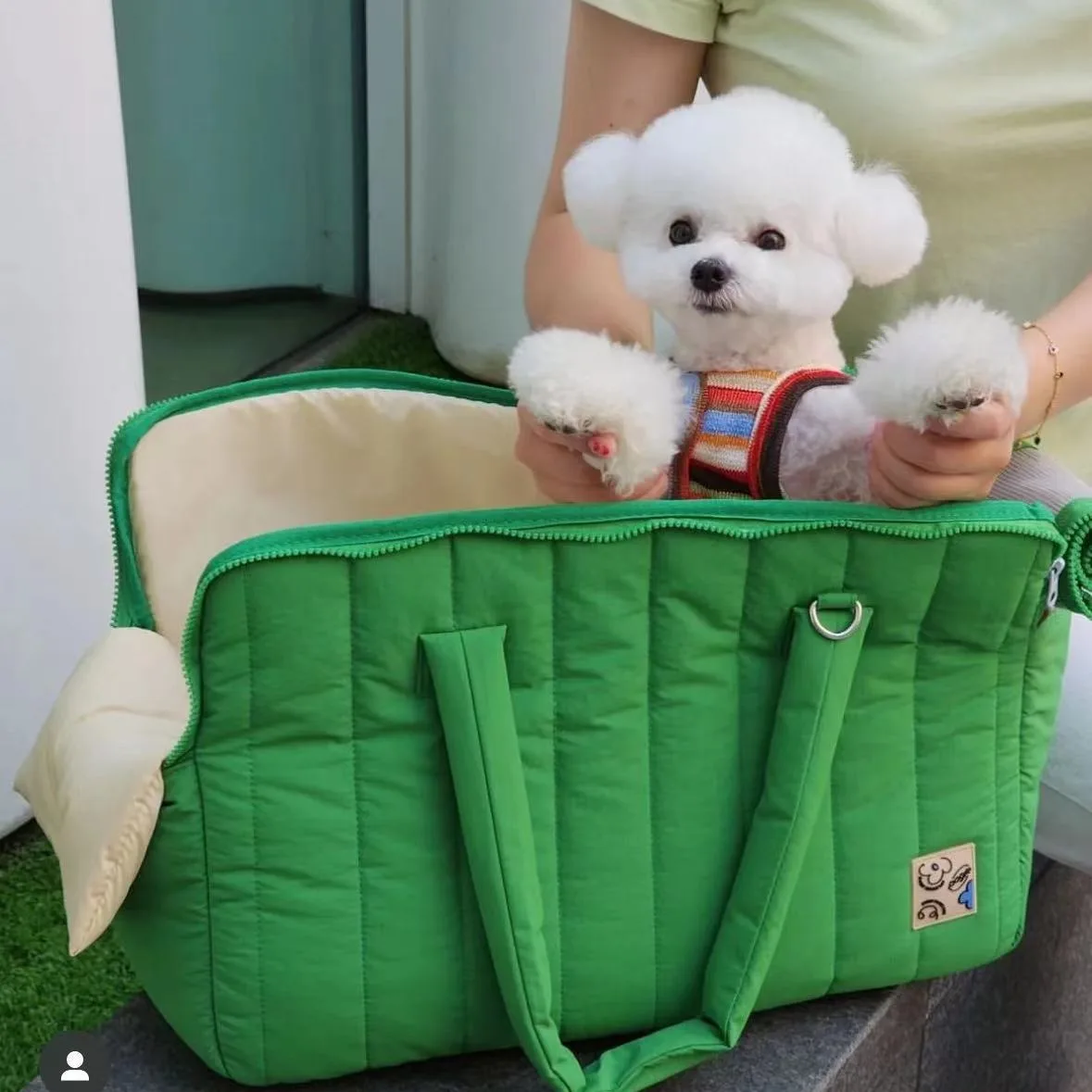 Customize Small Dog Carrier Bag for Women Winter Warm Pet Doggie Sling Bag Car Bag Safe-seats for Dogs Cat
Customize Small Dog Carrier Bag for Women Winter Warm Pet Doggie Sling Bag Car Bag Safe-seats for Dogs Cat