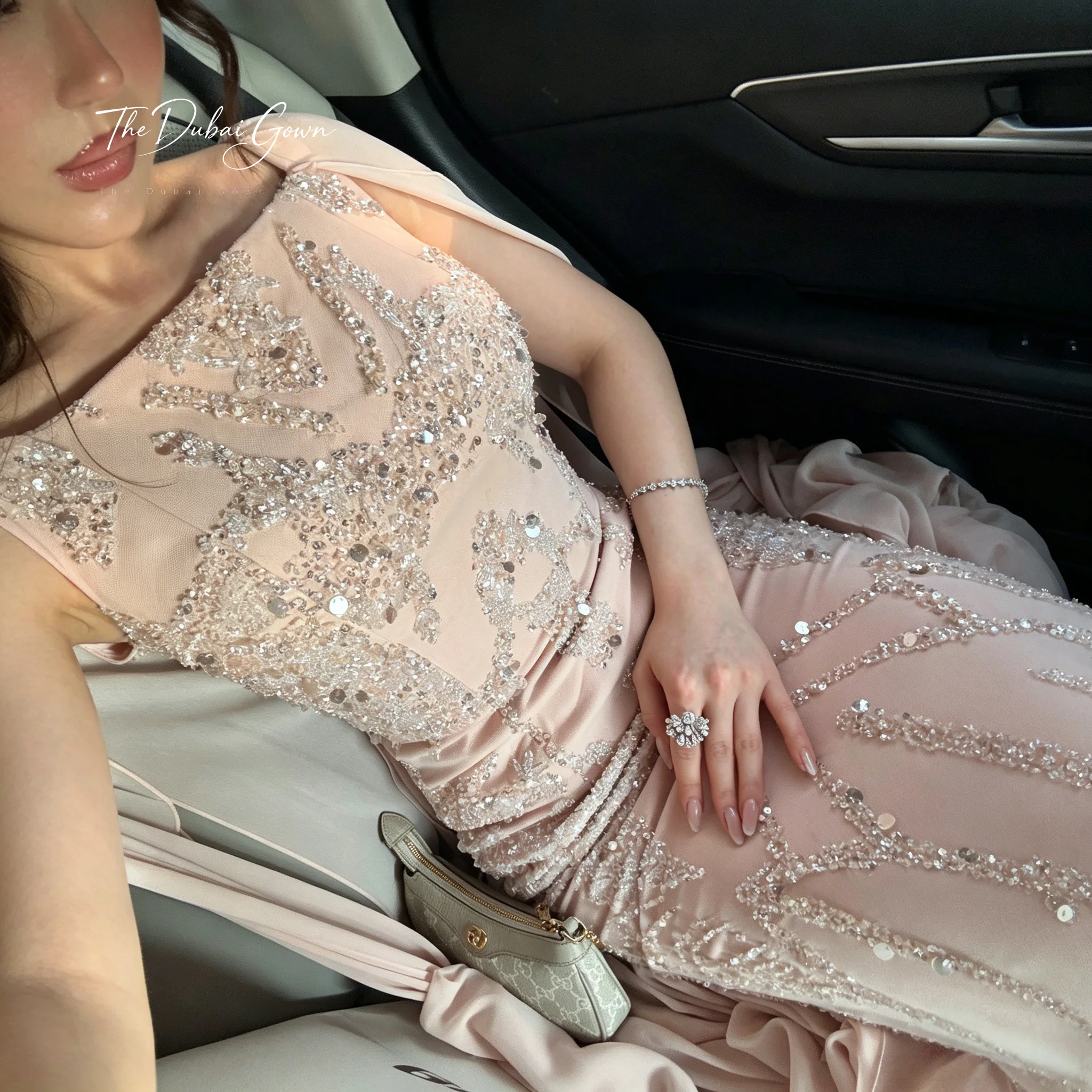 Dubai elegant evening gowns, simple yet formal heavy-duty sequined chiffon ball gowns فساتين شارون سعيد سهره
Dubai elegant evening gowns, simple yet formal heavy-duty sequined chiffon ball gowns فساتين شارون سعيد سهره