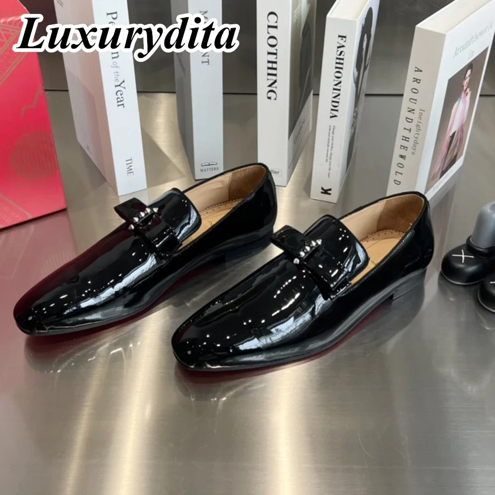 Top High Quality Mens Trendy Casual Shoes Luxury Mens Real Leather Shoes Size 38-48 Designr Red Soled Business dress Shoes H1085
Top High Quality Mens Trendy Casual Shoes Luxury Mens Real Leather Shoes Size 38-48 Designr Red Soled Business dress Shoes H1085