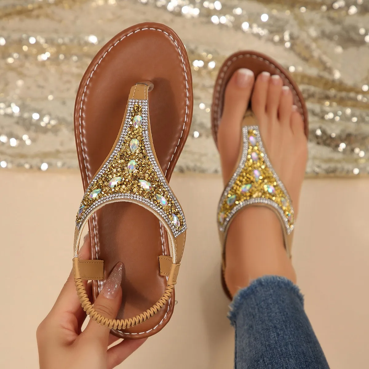 2025 Women Summer Fashion Flat Sparkly Sandals Sequins Open Toe Shoes With Ankle Strap Casual Comfort Beach Vacation Sandals
2025 Women Summer Fashion Flat Sparkly Sandals Sequins Open Toe Shoes With Ankle Strap Casual Comfort Beach Vacation Sandals