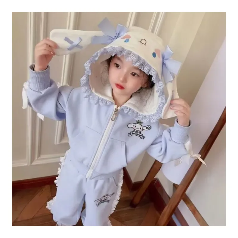 Anime Children Long Sleeved Coat Pants 2-piece Set Cartoon Cinnamoroll Kawaii Sweet Girls' Zipper Hooded Sweater Sweat Pants
Anime Children Long Sleeved Coat Pants 2-piece Set Cartoon Cinnamoroll Kawaii Sweet Girls' Zipper Hooded Sweater Sweat Pants
