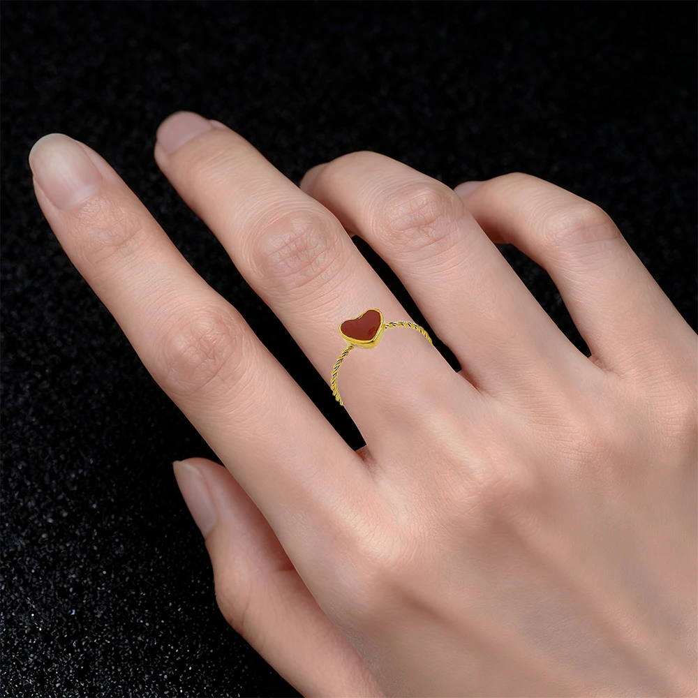 Fashionable sparkling zircon heart open ring, adjustable 18K stainless steel women's ring, the perfect gift for a friend
Fashionable sparkling zircon heart open ring, adjustable 18K stainless steel women's ring, the perfect gift for a friend