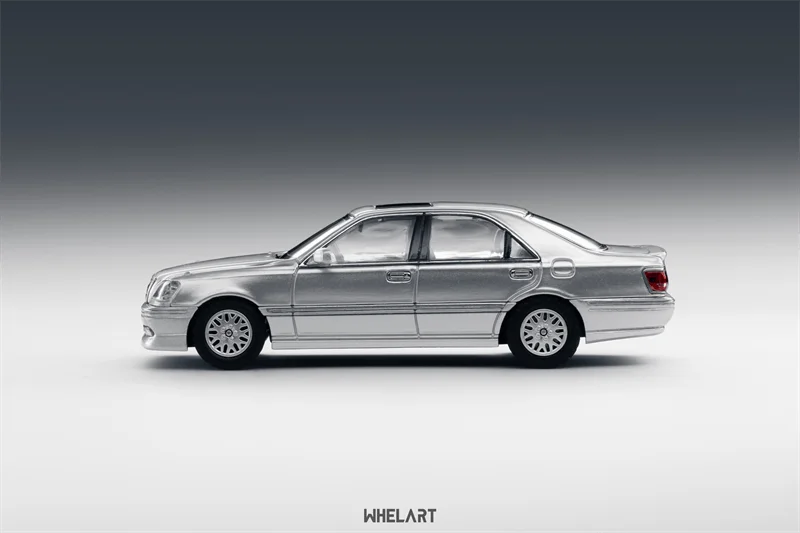 WHELART 1:64 Crown XI Athlete Silver Die-Cast Car Models Gifts
WHELART 1:64 Crown XI Athlete Silver Die-Cast Car Models Gifts