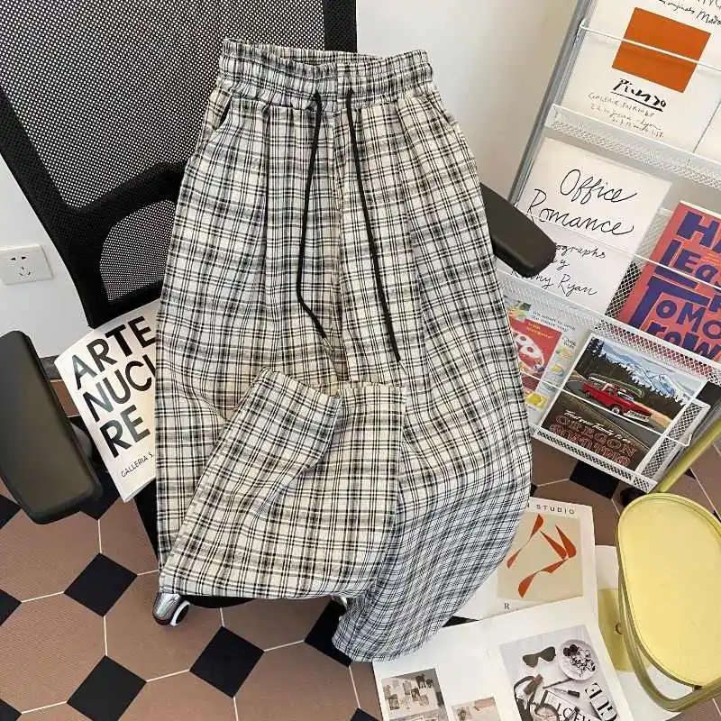Женские серые, белые клетчатые брюки, винтажные спортивные штаны, мешковатые длинные брюки Harajuku, японский стиль 2000-х годов, брюки Y2k, одежда, лето 2025
Женские серые, белые клетчатые брюки, винтажные спортивные штаны, мешковатые длинные брюки Harajuku, японский стиль 2000-х годов, брюки Y2k, одежда, лето 2025