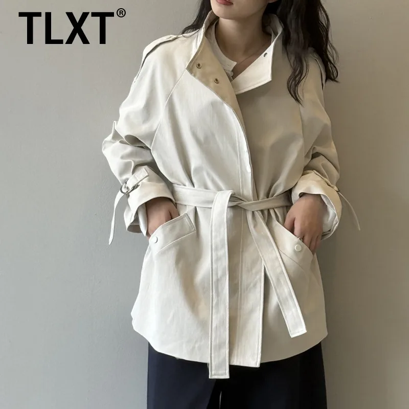 TLXT Fashion Women's Trench Coat Stand Collar Long Sleeve Lace -up Loose Casual Waist Short Coat Female Winter 2025 New XK1700
TLXT Fashion Women's Trench Coat Stand Collar Long Sleeve Lace -up Loose Casual Waist Short Coat Female Winter 2025 New XK1700