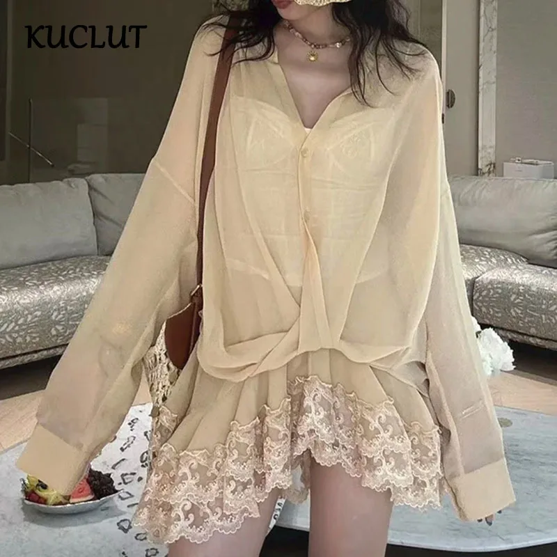 KUCLUT 2025 Summer Fashion new Women's Two-pieces Set V-neck Long Sleeve Shirt Lace Spliced Mini Skirts Female Trendy 1A204
KUCLUT 2025 Summer Fashion new Women's Two-pieces Set V-neck Long Sleeve Shirt Lace Spliced Mini Skirts Female Trendy 1A204