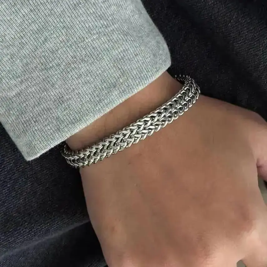 Lacteo 2026 Men Fashion Stainless Steel Cuban Chain Bracelet HipHop Titanium Steel Magnetic Buckle Wide Bangle Steampunk Jewelry
Lacteo 2026 Men Fashion Stainless Steel Cuban Chain Bracelet HipHop Titanium Steel Magnetic Buckle Wide Bangle Steampunk Jewelry