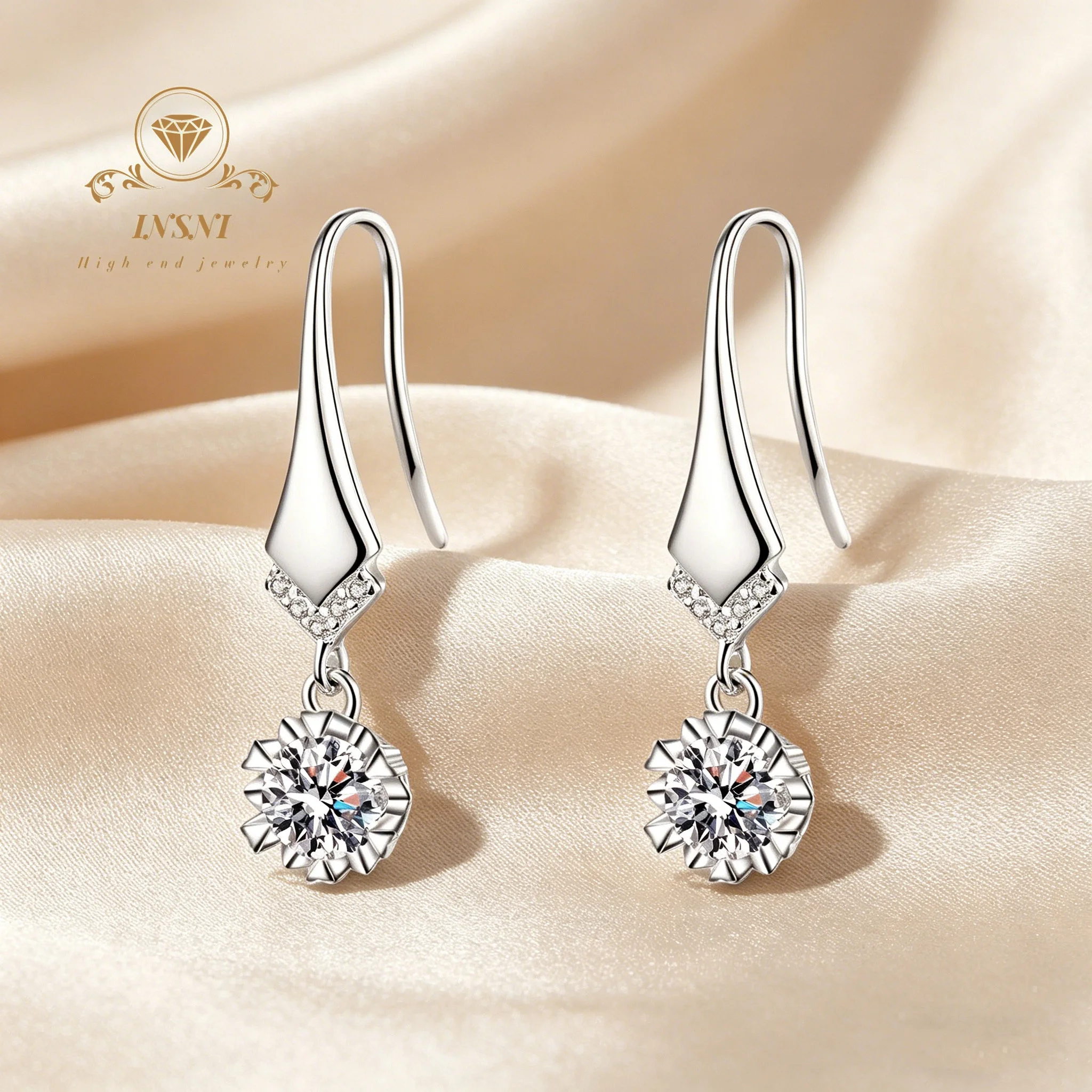 1 Ct D color 925 Silver Ear Hook Micro Pave Moissanite Earrings For Women Elegant Dignified Certified GIFT Jewelry Non-allergic
1 Ct D color 925 Silver Ear Hook Micro Pave Moissanite Earrings For Women Elegant Dignified Certified GIFT Jewelry Non-allergic