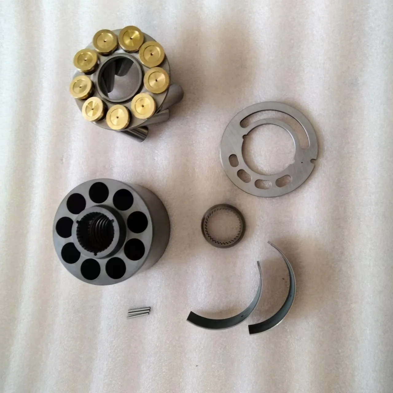 HYDRAULIC PUMP SPARE PARTS FRR(FRL)-074B/090C REPAIRE KIT FROM NINGBO
HYDRAULIC PUMP SPARE PARTS FRR(FRL)-074B/090C REPAIRE KIT FROM NINGBO
