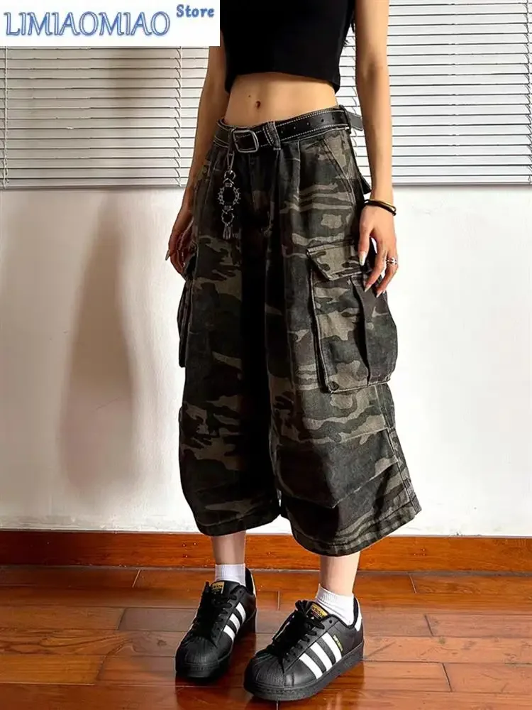 Women's Large Pocket Design Camouflage Loose Capris Summer Street Cargo Shorts Young Girl Casual Bottom Female Calf-length Pants
Women's Large Pocket Design Camouflage Loose Capris Summer Street Cargo Shorts Young Girl Casual Bottom Female Calf-length Pants