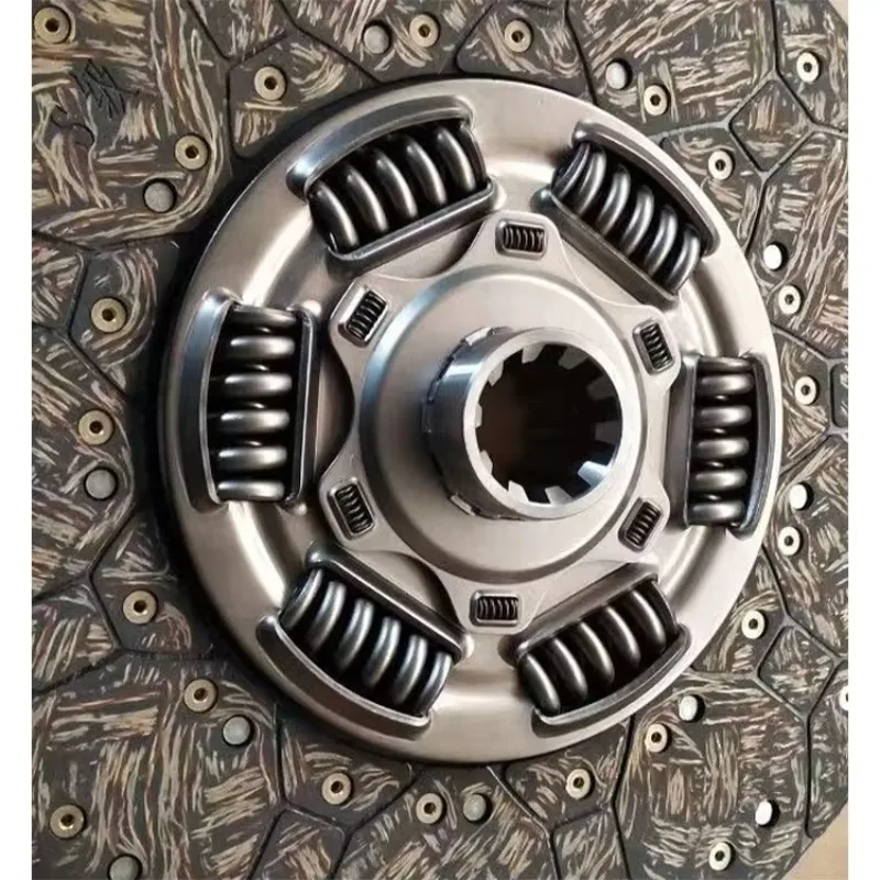 Factory Directly Supply Good Price Heavy Truck Clutch Kit Pressure Plate Clutch Disc Used for Truck 3400122801 3400121501
Factory Directly Supply Good Price Heavy Truck Clutch Kit Pressure Plate Clutch Disc Used for Truck 3400122801 3400121501