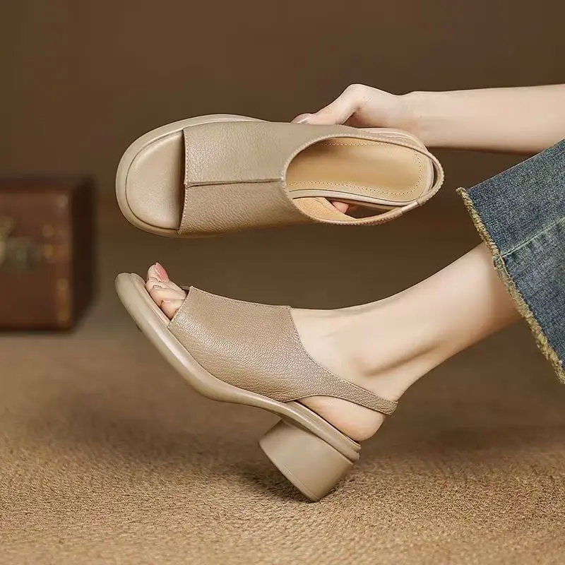 Women Leather Open Toe Block Heel Sandals Summer New Thick Sole Non Slip Slip On High Heel Sandal Fashionable Match Dress Sandal
Women Leather Open Toe Block Heel Sandals Summer New Thick Sole Non Slip Slip On High Heel Sandal Fashionable Match Dress Sandal