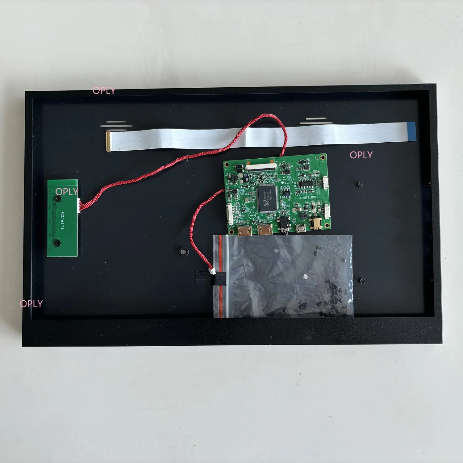Плата контроллера EDP 2, мини-HDMI, совместимая с металлическим корпусом, ультратонкая для B133HAN02.7 B133HAN02 13,3 дюйма, панель 1080P, светодиодный ЖК-дисплей, сделай сам
Плата контроллера EDP 2, мини-HDMI, совместимая с металлическим корпусом, ультратонкая для B133HAN02.7 B133HAN02 13,3 дюйма, панель 1080P, светодиодный ЖК-дисплей, сделай сам