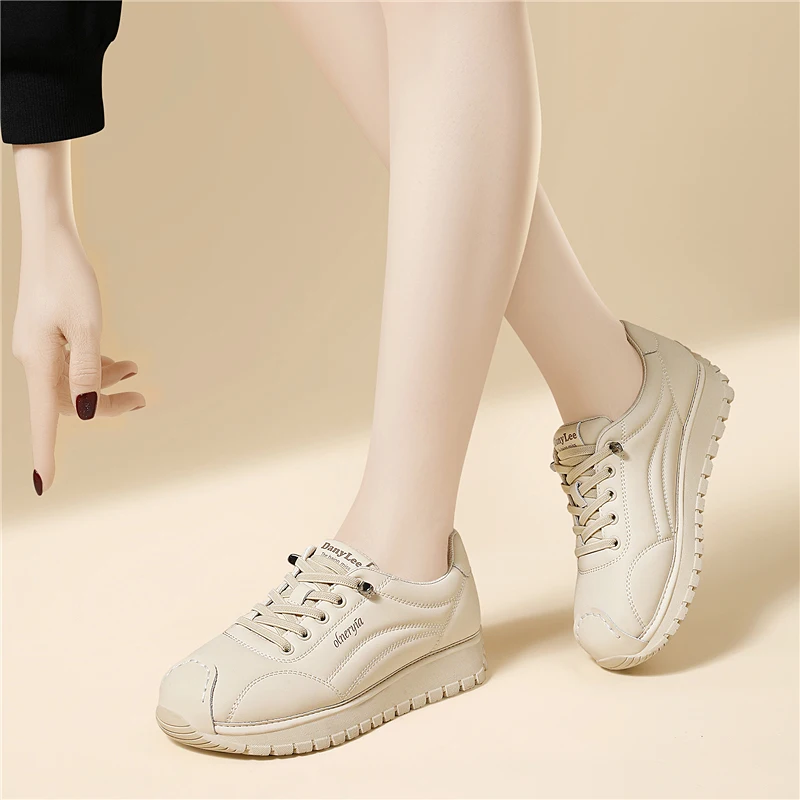 Fashion Running Shoes Women Casual Shoes Outdoor Light Weight Sports Walking Shoes Ladies Jogging Trekking Sneakers Hiking Shoes
Fashion Running Shoes Women Casual Shoes Outdoor Light Weight Sports Walking Shoes Ladies Jogging Trekking Sneakers Hiking Shoes