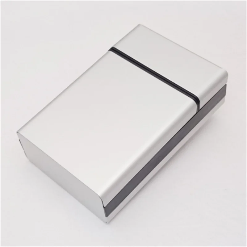 Metal Automatic Spring Cover for Men, Ultra-Thin Creative Cigarette Case, 20 Capacity
Metal Automatic Spring Cover for Men, Ultra-Thin Creative Cigarette Case, 20 Capacity