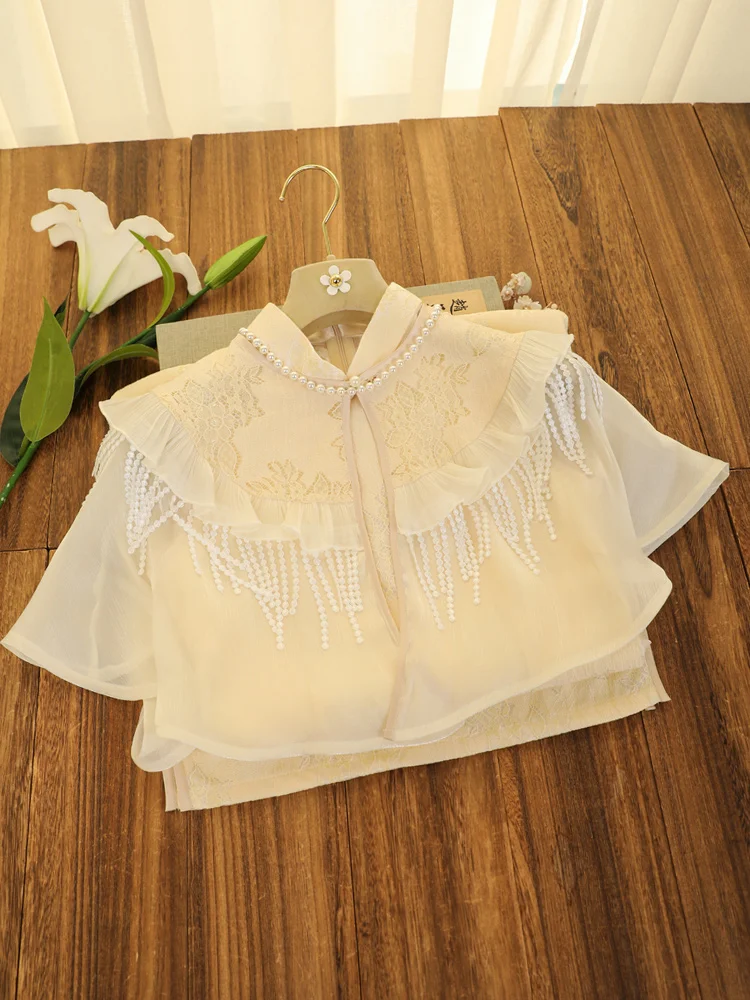 Новое китайское кружевное пальто Ele для молодых женщин, повседневное, весна-лето 2026, с коротким рукавом, низким разрезом и прямым воротником
Новое китайское кружевное пальто Ele для молодых женщин, повседневное, весна-лето 2026, с коротким рукавом, низким разрезом и прямым воротником