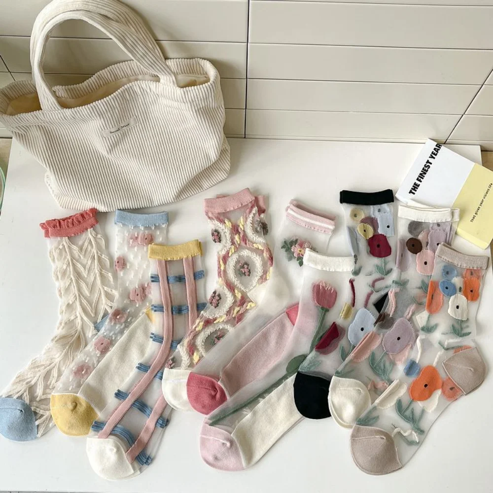 Cute Ultra Thin Women's Socks Lace Summer Transparent Socks Casual Trendy Silk Socks
Cute Ultra Thin Women's Socks Lace Summer Transparent Socks Casual Trendy Silk Socks