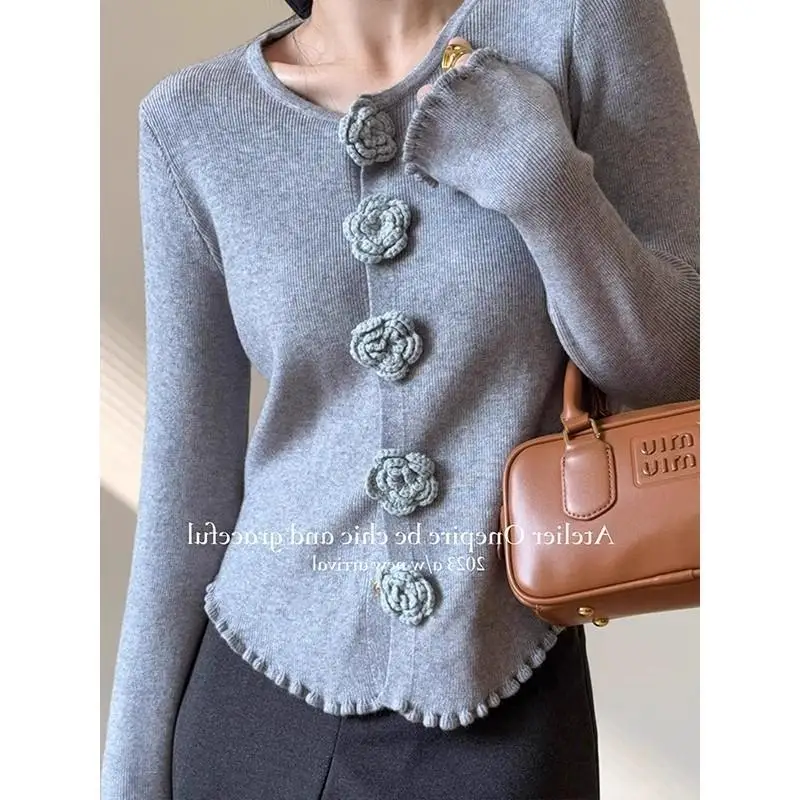 Ladies New Slim Round Neck Rose Flower Single-Breasted Wavy Lace Knit Cardigan Temperament Slim Long-Sleeved Casual Sweater Coat
Ladies New Slim Round Neck Rose Flower Single-Breasted Wavy Lace Knit Cardigan Temperament Slim Long-Sleeved Casual Sweater Coat
