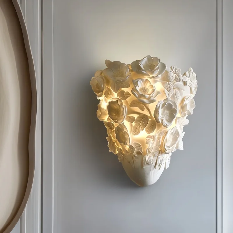 French Carved LED Wall Light Rechargeable or Wired Decorative Lamp for Living Room Bedroom Background Wall Hotel Hallway Sconce
French Carved LED Wall Light Rechargeable or Wired Decorative Lamp for Living Room Bedroom Background Wall Hotel Hallway Sconce