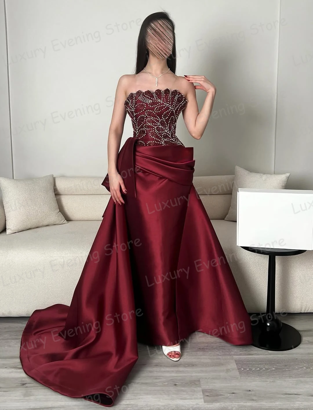 Простые вечерние платья-русалки 2026 с бисером, женские выпускные платья с рюшами, без рукавов, для вечеринок, модные, на заказ
Простые вечерние платья-русалки 2026 с бисером, женские выпускные платья с рюшами, без рукавов, для вечеринок, модные, на заказ