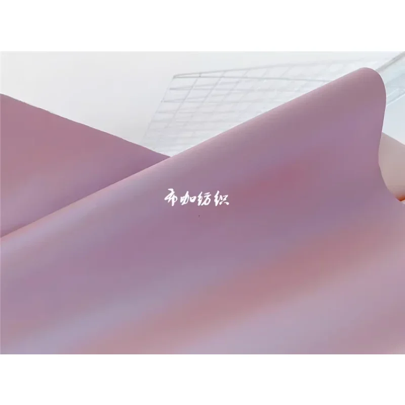 Корь лотоса, розовый, синий, светлый, искусственная кожа, ткань, устойчивая к атмосферным воздействиям, гладкая, мягкая одежда, светоотражающая ткань, мягкая ткань для сумки
Корь лотоса, розовый, синий, светлый, искусственная кожа, ткань, устойчивая к атмосферным воздействиям, гладкая, мягкая одежда, светоотражающая ткань, мягкая ткань для сумки