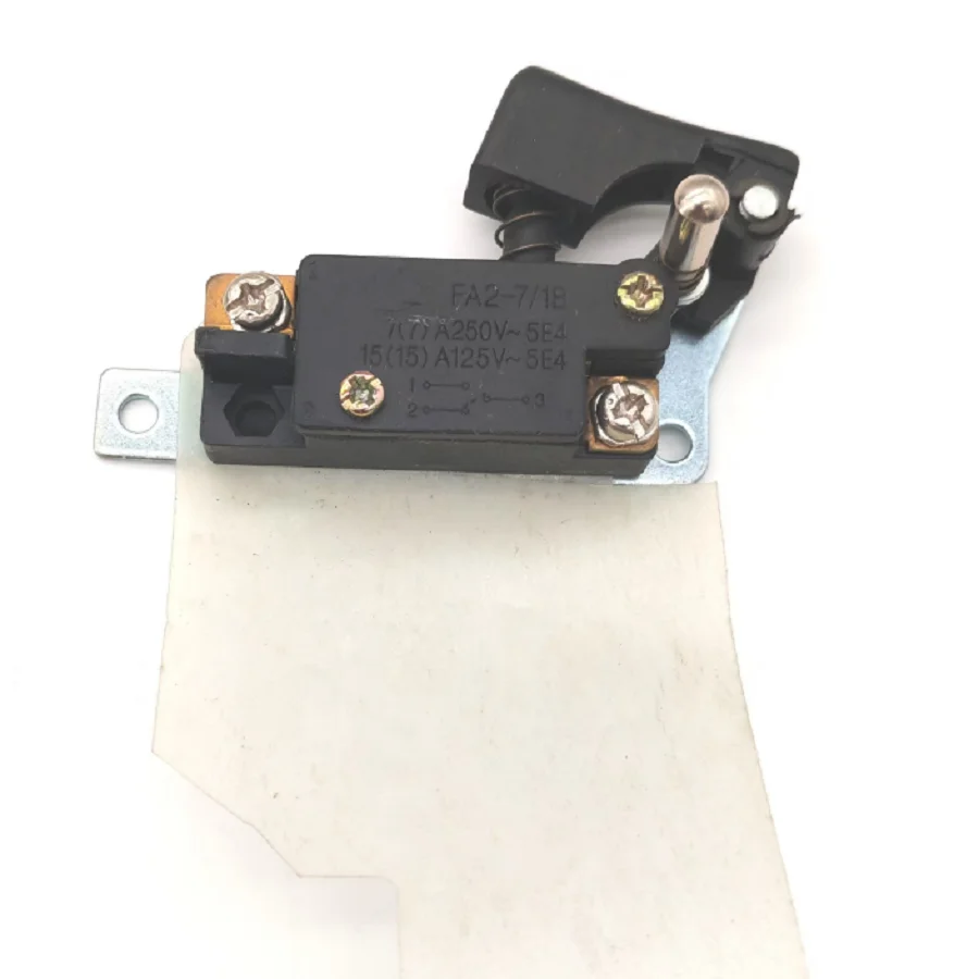 Sr-061 Подходит для переключателя режущего станка, переключателя алюминиевого станка, переключателя алюминиевой пильной машины, переключателя электроинструмента для резки профиля
Sr-061 Подходит для переключателя режущего станка, переключателя алюминиевого станка, переключателя алюминиевой пильной машины, переключателя электроинструмента для резки профиля