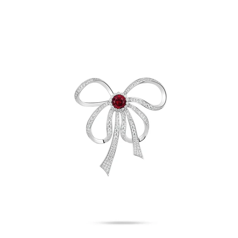 CAMEO 925 Silver Synthetic Zircon Brooch White Full Diamond Round Ruby Bowknot Light Luxury Versatile Brooch
CAMEO 925 Silver Synthetic Zircon Brooch White Full Diamond Round Ruby Bowknot Light Luxury Versatile Brooch