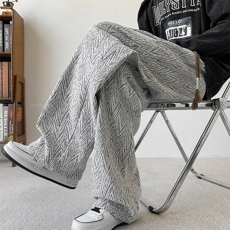 American Retro Pleated Sweatpants Men's Spring Autumn Trendy Design Straight Loose Drapey Wide Leg Casual Long Pants
American Retro Pleated Sweatpants Men's Spring Autumn Trendy Design Straight Loose Drapey Wide Leg Casual Long Pants