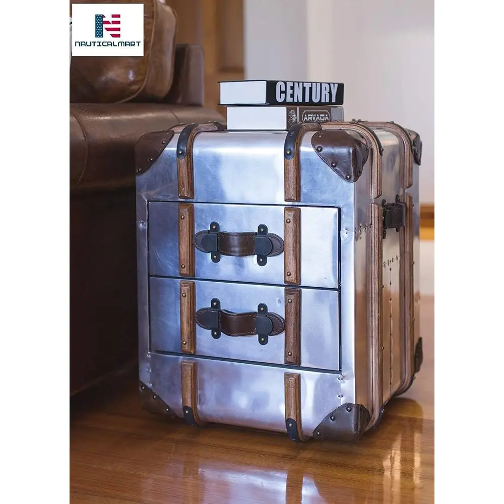 Lage Trunk Side Table, Sot Close Ders
Lage Trunk Side Table, Sot Close Ders