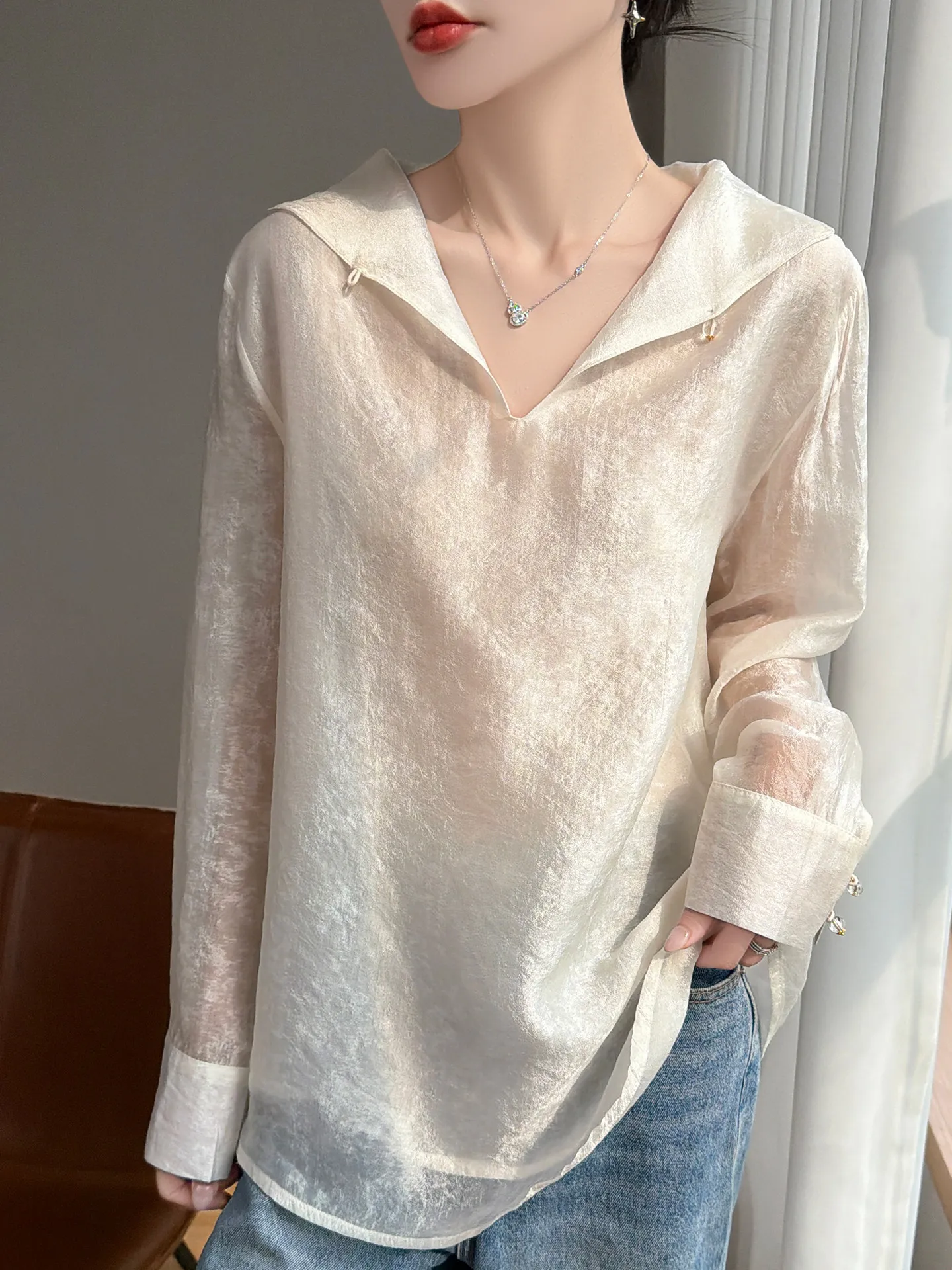 Silk Long Sleeve Stand Collar Women's Shirt Breathable Summer Sun Protection Chinese New Style Zen Spirit Design Sensation Bl...
Silk Long Sleeve Stand Collar Women's Shirt Breathable Summer Sun Protection Chinese New Style Zen Spirit Design Sensation Bl...