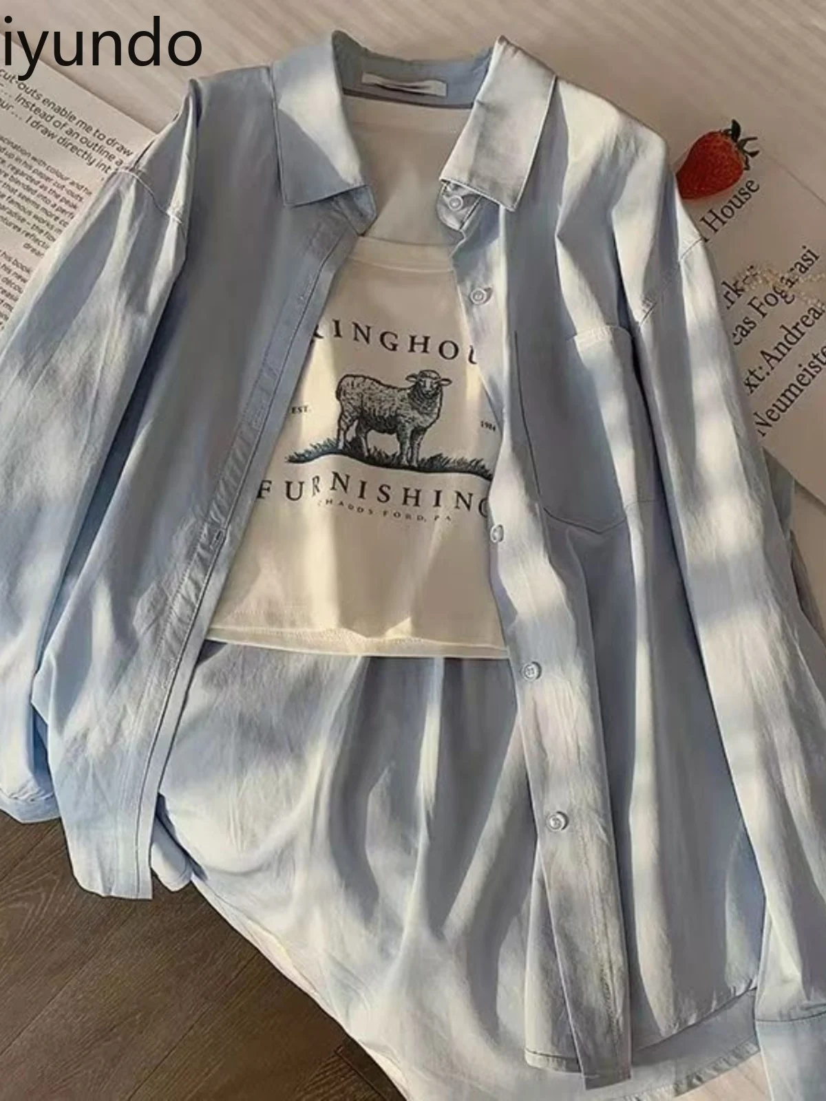 Light Blue Women's Sun Protection Shirt Loose Casual Summer Cardigan Blouse Versatile Layering Outfit for Daily Wear
Light Blue Women's Sun Protection Shirt Loose Casual Summer Cardigan Blouse Versatile Layering Outfit for Daily Wear