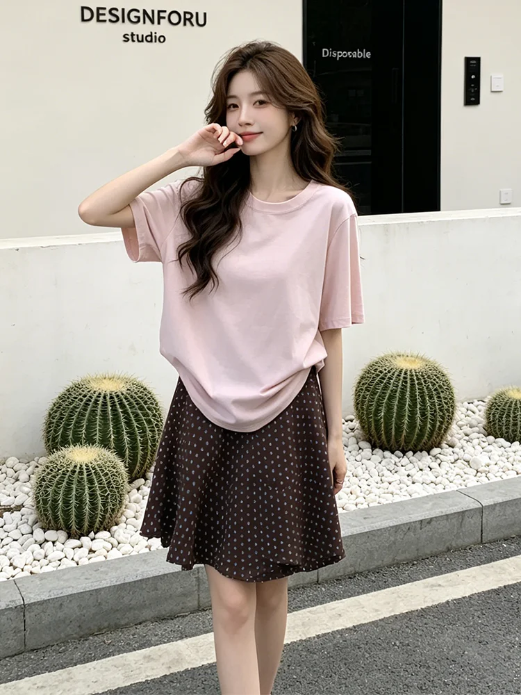 Summer Casual Style Women's T-Shirt Skirt Set Knot Design Slimming Commute Friendly Two-Piece Outfit Breathable Medium Weight
Summer Casual Style Women's T-Shirt Skirt Set Knot Design Slimming Commute Friendly Two-Piece Outfit Breathable Medium Weight