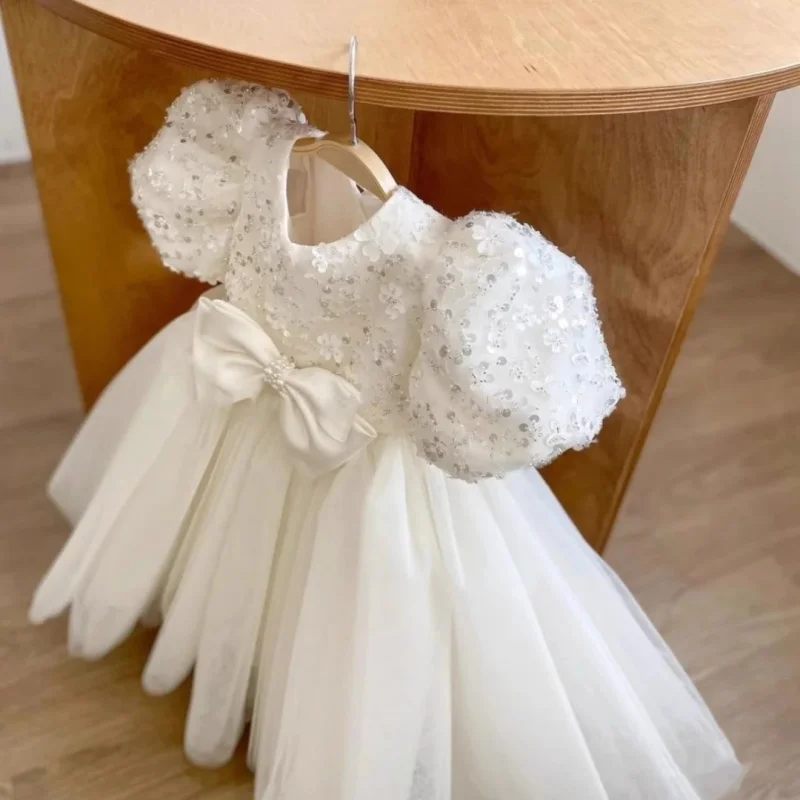 New Korean Style High-End Girls Birthday Princess Dress Western Style Little Girl Host Flower Girl Costume for Piano Performance
New Korean Style High-End Girls Birthday Princess Dress Western Style Little Girl Host Flower Girl Costume for Piano Performance