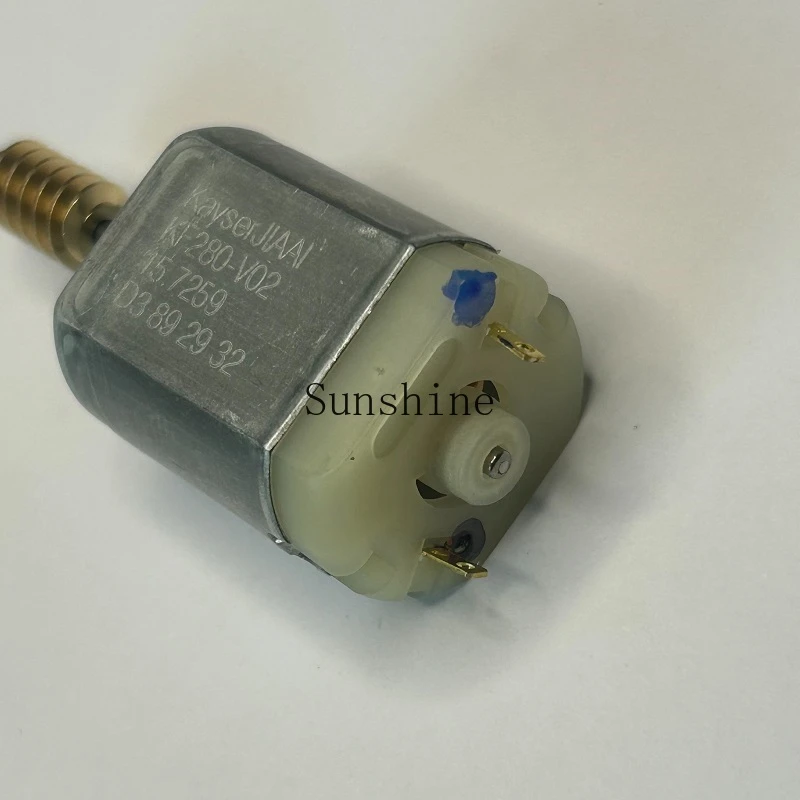 Bao X5E70 shift lever motor electronic gear handle special motor imported positive film
Bao X5E70 shift lever motor electronic gear handle special motor imported positive film