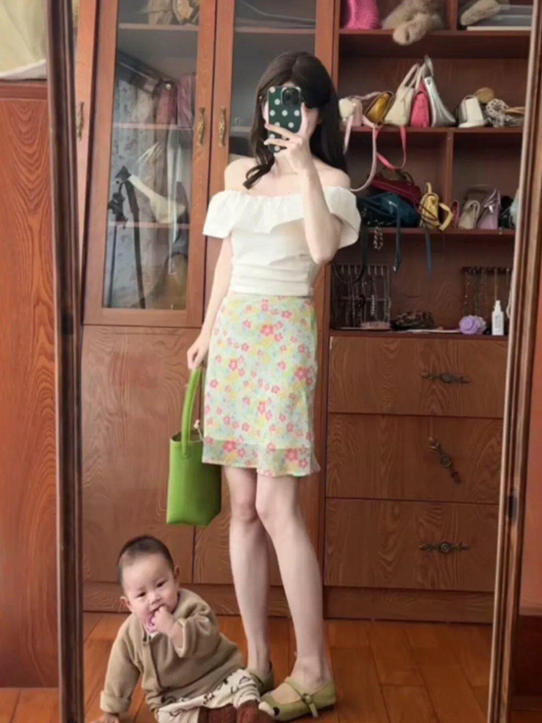 Unique Shoulder Baring Floral Print Skirt Set Gentle Style Summer Fashion Women's Comfortable Short Sleeve T-Shirt And S...
Unique Shoulder Baring Floral Print Skirt Set Gentle Style Summer Fashion Women's Comfortable Short Sleeve T-Shirt And S...