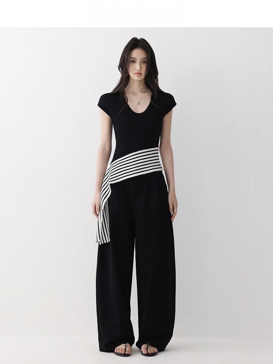 CHACHA Vintage Line Classic Black White Asymmetric Shoulder Knitted Top Women Summer Patchwork Short Sleeve Loose Fit Casual ...
CHACHA Vintage Line Classic Black White Asymmetric Shoulder Knitted Top Women Summer Patchwork Short Sleeve Loose Fit Casual ...