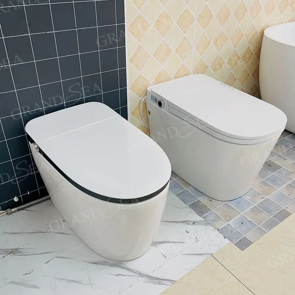 Modern Toilet Sanitary Ware Set Automatic Flushing Integrated Siphon Smart Toilet Suitable for Bathroom
Modern Toilet Sanitary Ware Set Automatic Flushing Integrated Siphon Smart Toilet Suitable for Bathroom