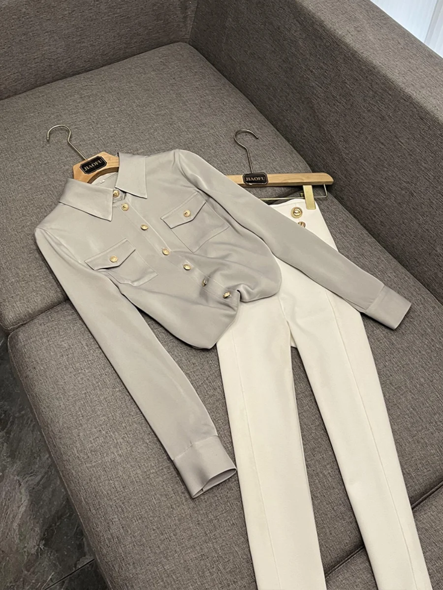 Summer New Breeze Silk Casual Comfortable Elegant Shirt Women's Business Casual Style Pure Color Flip Collar Standard Length
Summer New Breeze Silk Casual Comfortable Elegant Shirt Women's Business Casual Style Pure Color Flip Collar Standard Length