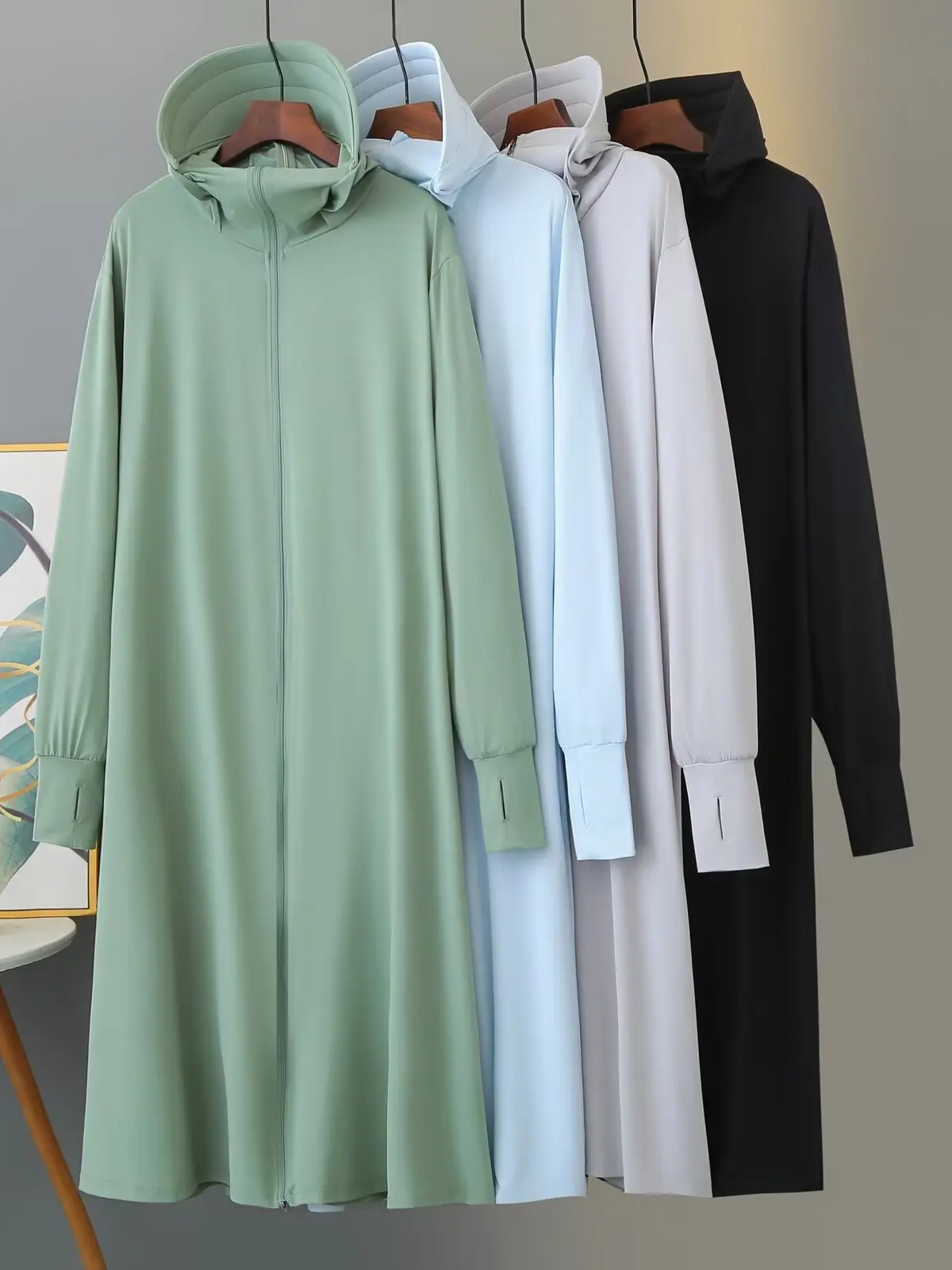Summer New plus Size Women's Thin Long Zipper Hooded Sun Protection Clothes Loose Fit Midi Coat Stylish Poly Fiber Long Sleeve
Summer New plus Size Women's Thin Long Zipper Hooded Sun Protection Clothes Loose Fit Midi Coat Stylish Poly Fiber Long Sleeve