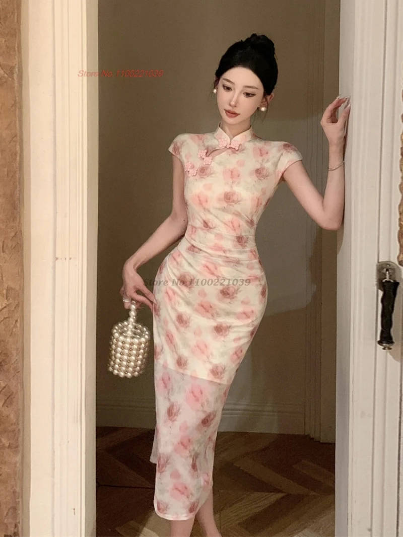 2026 oriental sexy dress improved cheongsam traditional flower print sleeveless mesh qipao elegant banquet nightclub dress qipao
2026 oriental sexy dress improved cheongsam traditional flower print sleeveless mesh qipao elegant banquet nightclub dress qipao