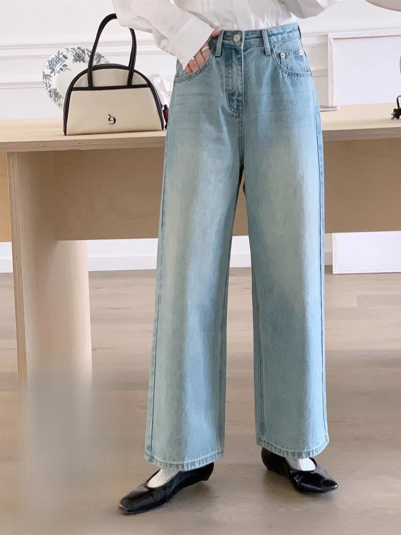 Весенние прогулочные светло-голубые джинсы скинни с высокой талией, женские прямые джинсовые брюки, осенний сезон, брюки небольшого размера
Весенние прогулочные светло-голубые джинсы скинни с высокой талией, женские прямые джинсовые брюки, осенний сезон, брюки небольшого размера