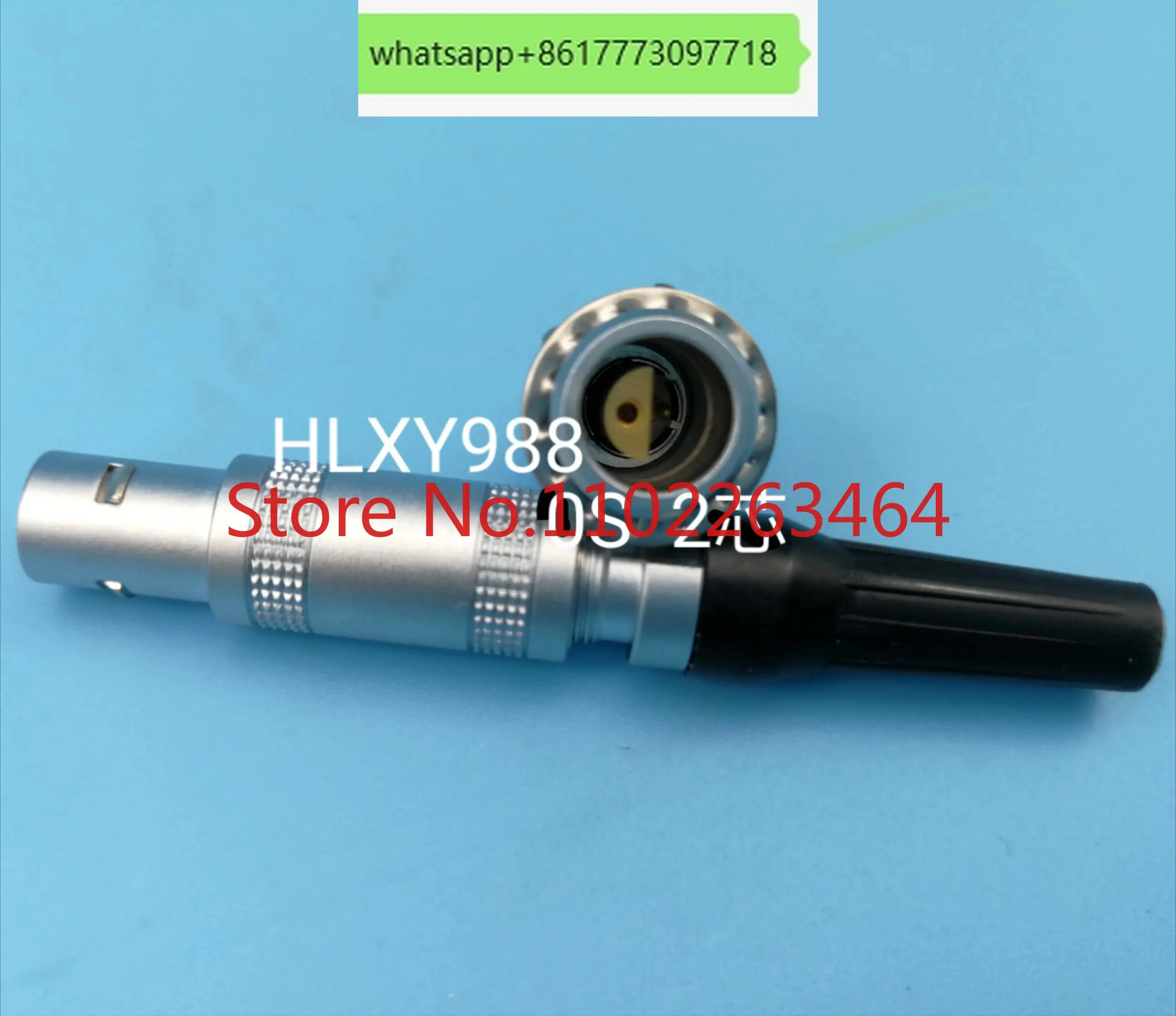 Connector FFA.0S.302 ERA.0S.302 male and female plug half moon 1 pin 1 hole
Connector FFA.0S.302 ERA.0S.302 male and female plug half moon 1 pin 1 hole