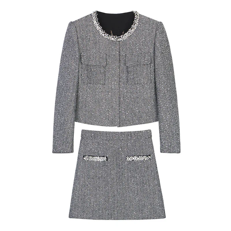 Women High-quality Small Fragrance O Neck Nail Beads Jacket + Short Skirt Suit Fashion Vintage Tweed Luxury Two-piece Lady Set
Women High-quality Small Fragrance O Neck Nail Beads Jacket + Short Skirt Suit Fashion Vintage Tweed Luxury Two-piece Lady Set