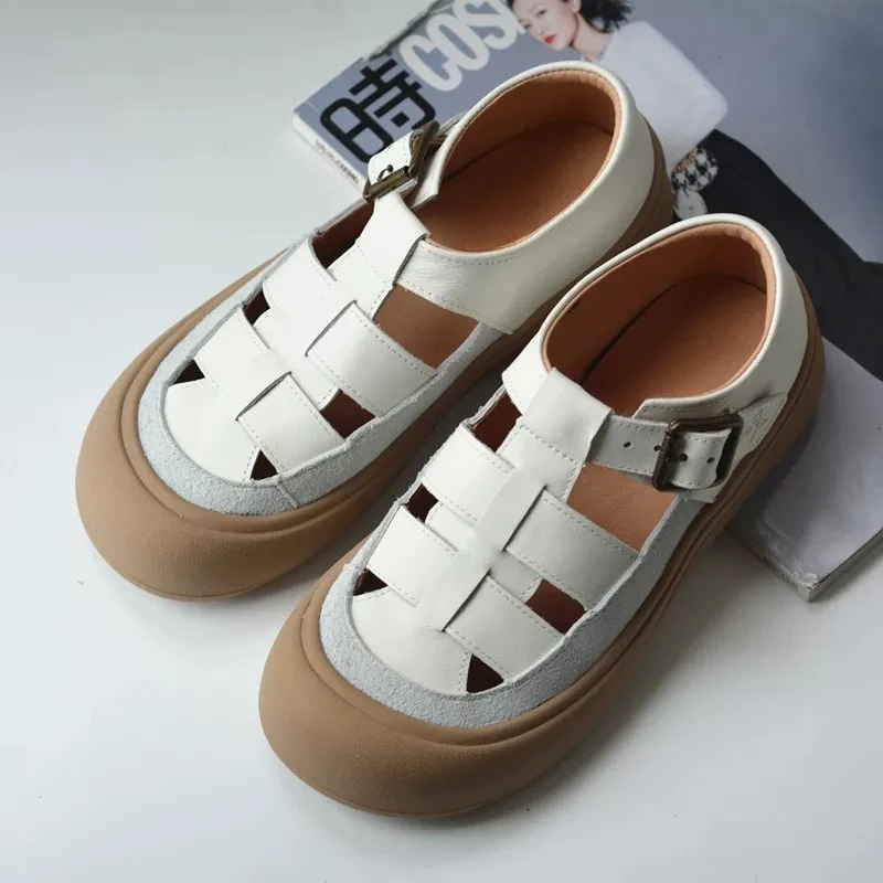 Pierced Decorative Cowhide Stitched Hand-woven Breathable Thick-soled Sandals for Women
Pierced Decorative Cowhide Stitched Hand-woven Breathable Thick-soled Sandals for Women