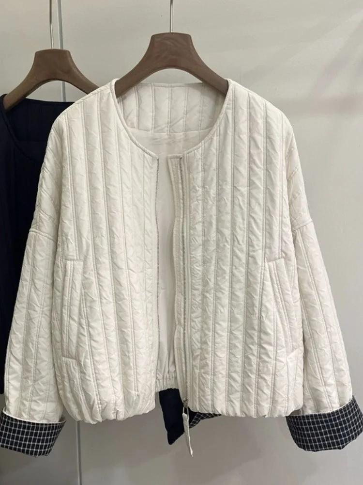 High-End Patchwork Plaid Cotton Jacket Women's Winter White Small Size Short Loose Filled Pit Stripe Outerwear Cotton Coat
High-End Patchwork Plaid Cotton Jacket Women's Winter White Small Size Short Loose Filled Pit Stripe Outerwear Cotton Coat