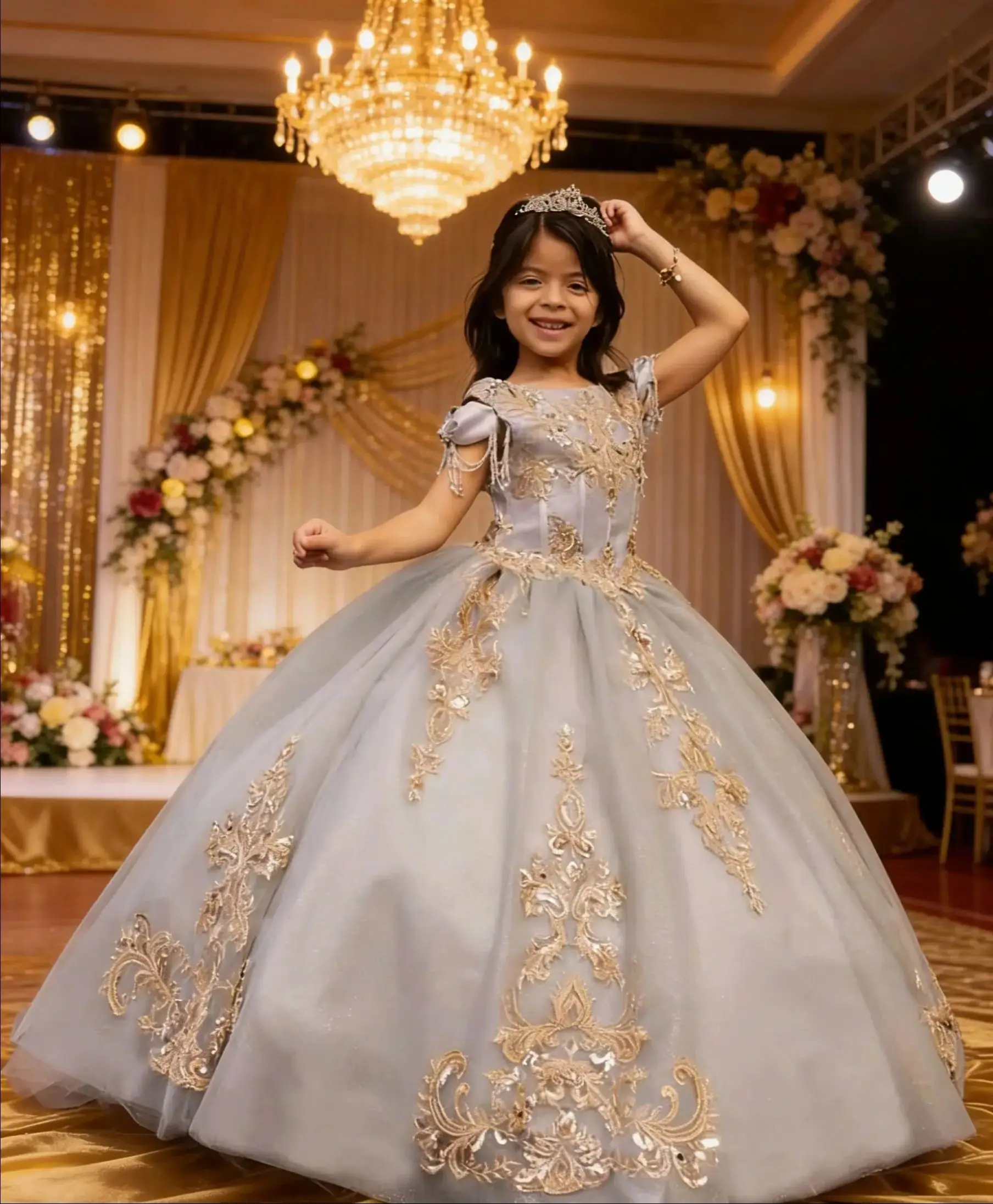 Luxury Customized Flower Girl Dress for Wedding Beaded Applique Lace-up Floor Length Kids Birthday Party First Communion Gown
Luxury Customized Flower Girl Dress for Wedding Beaded Applique Lace-up Floor Length Kids Birthday Party First Communion Gown