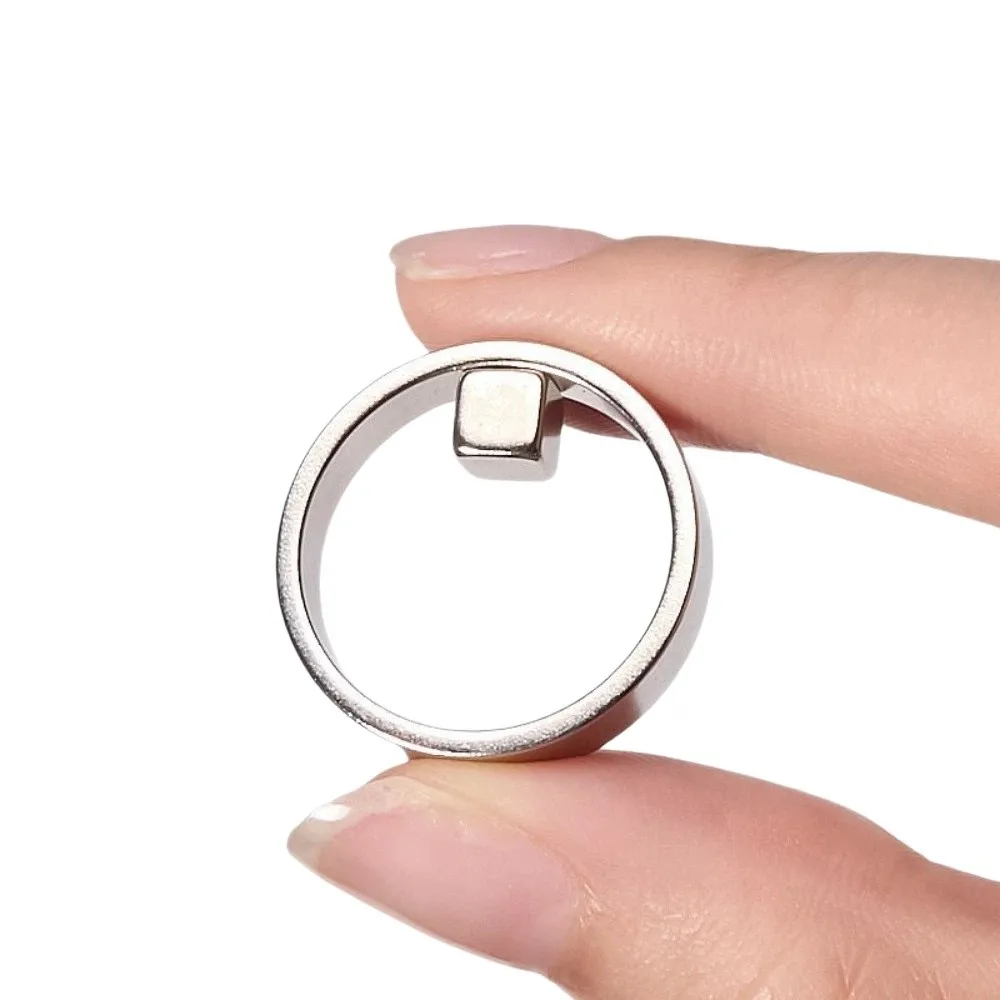DIY Hollow Cat Eye Magnet Strong Multifunctional Ring Shape Nail Art Accessory Uniform Magnetic Force Nail Magnet Manicure Tool
DIY Hollow Cat Eye Magnet Strong Multifunctional Ring Shape Nail Art Accessory Uniform Magnetic Force Nail Magnet Manicure Tool